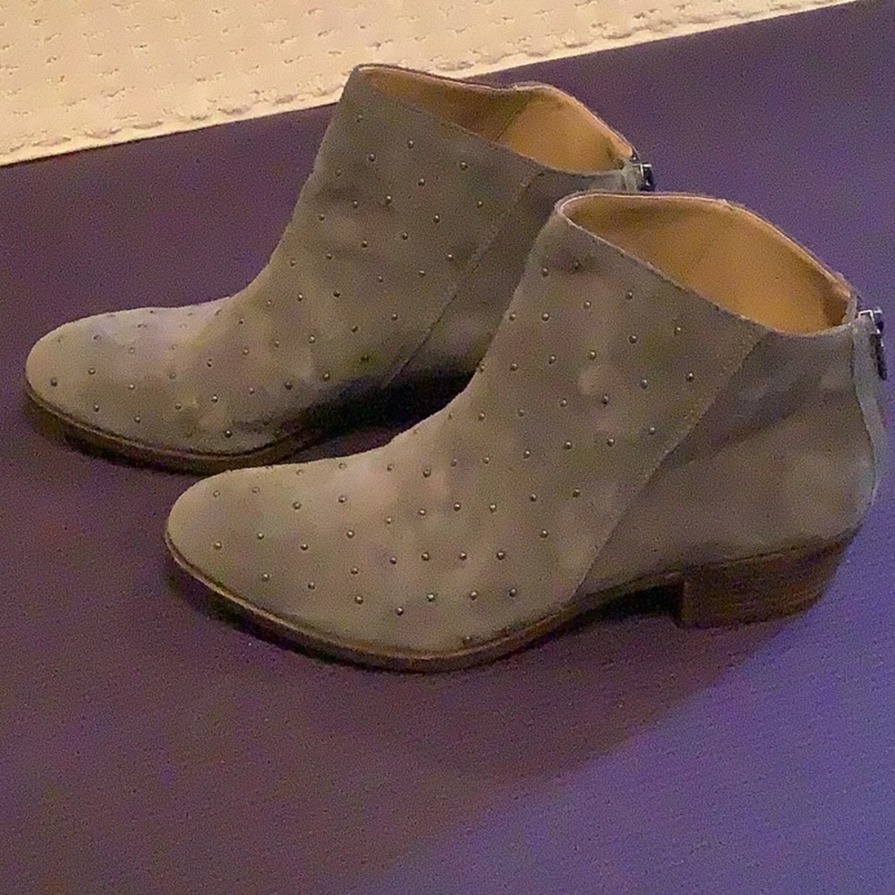Lucky Brand Studded suede booties